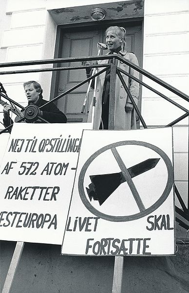 Fil:Fredsdemonstration.jpg