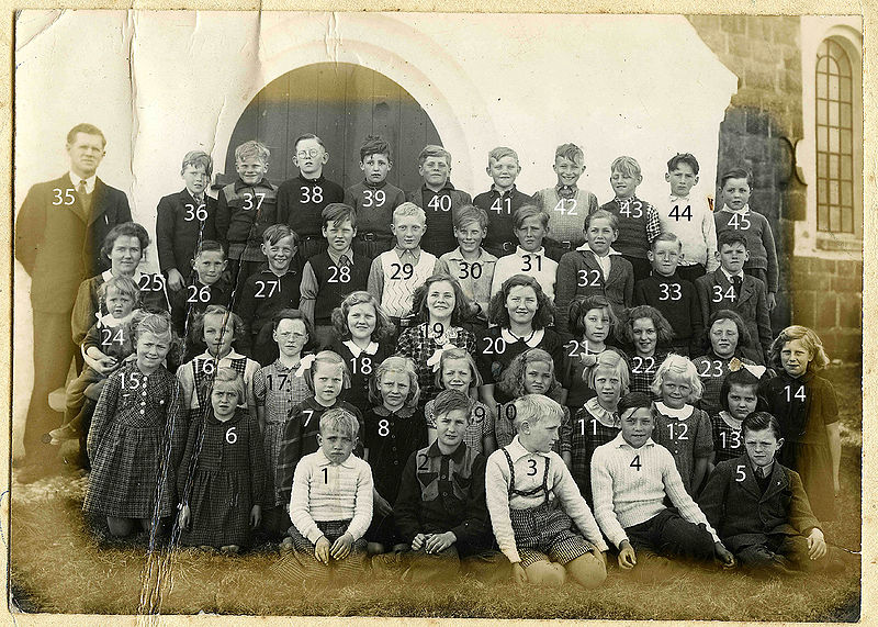 Fil:Vennebjerg skole 1947.jpg